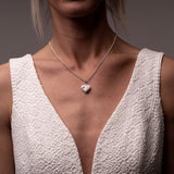 Herzkette Sarina | weißer Beton